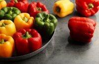 Selvittää miksi paprika on katkera