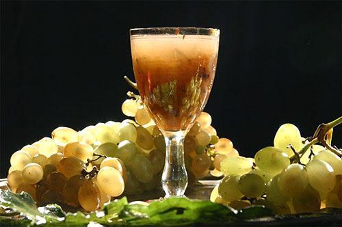 valkoviinietikka