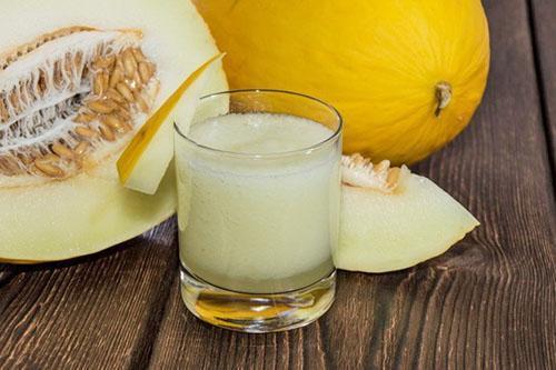Melonin siementen keittäminen