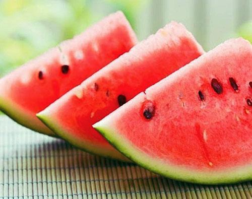 Vesimelonin juominen diabeteksen hoitoon vaatii varovaisuutta