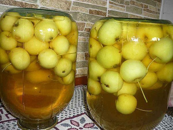 tuoksuvat omenat