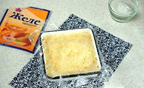 Laita mousse astiaan ja jäähdytä