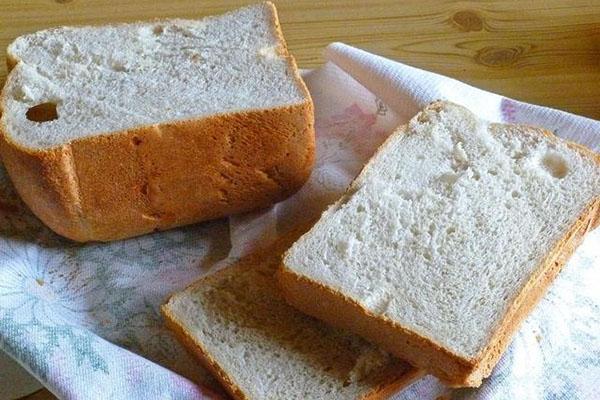 hapanta taikinan vehnäleipä
