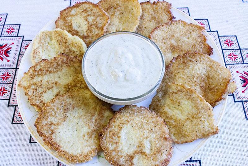 sipuli pannukakkuja kefirillä