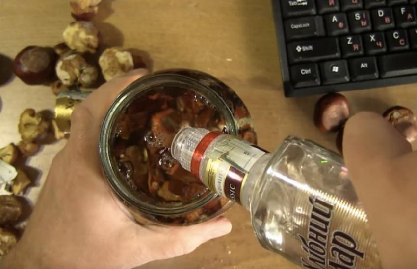 kastanjan alkohol Tinktuura