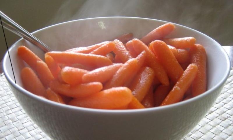 keitetyt porkkanat hyödyttävät ja vahingoittavat