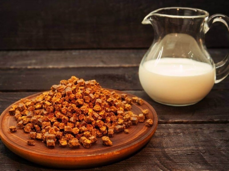 maitoa propolis yöllä